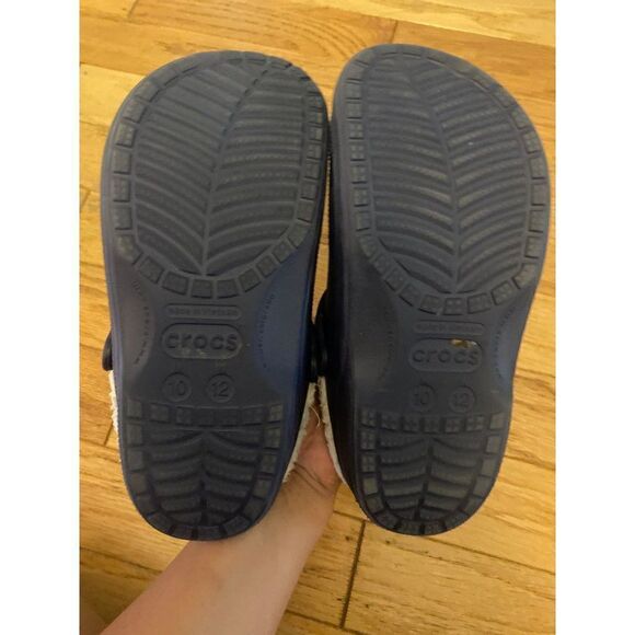 Crocs, unisex navy blue, fur lined classic slip on clogs M10 W12 - Picture 4 of 6